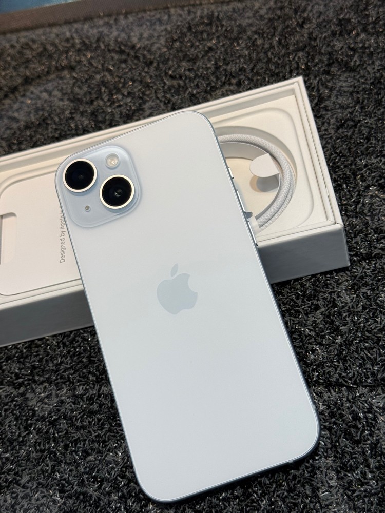 iPhone 15 Blue 128 GB 100 Bat - 1