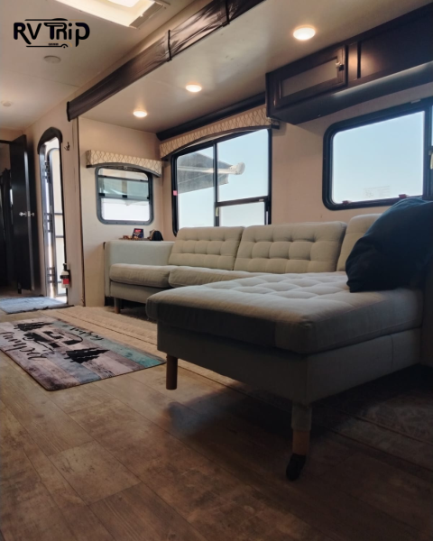 Fully Equipped RV for Rent -Qatar - 1