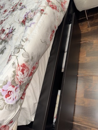 Bed with storage and accessories - 5