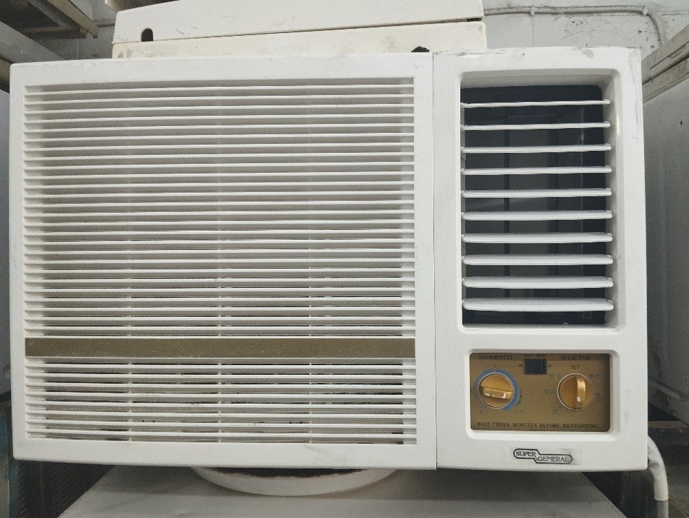 window ac for sell ---30998707 - 2