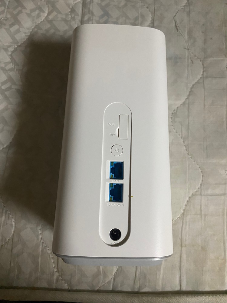Hiawei 5G SIM card router - 3