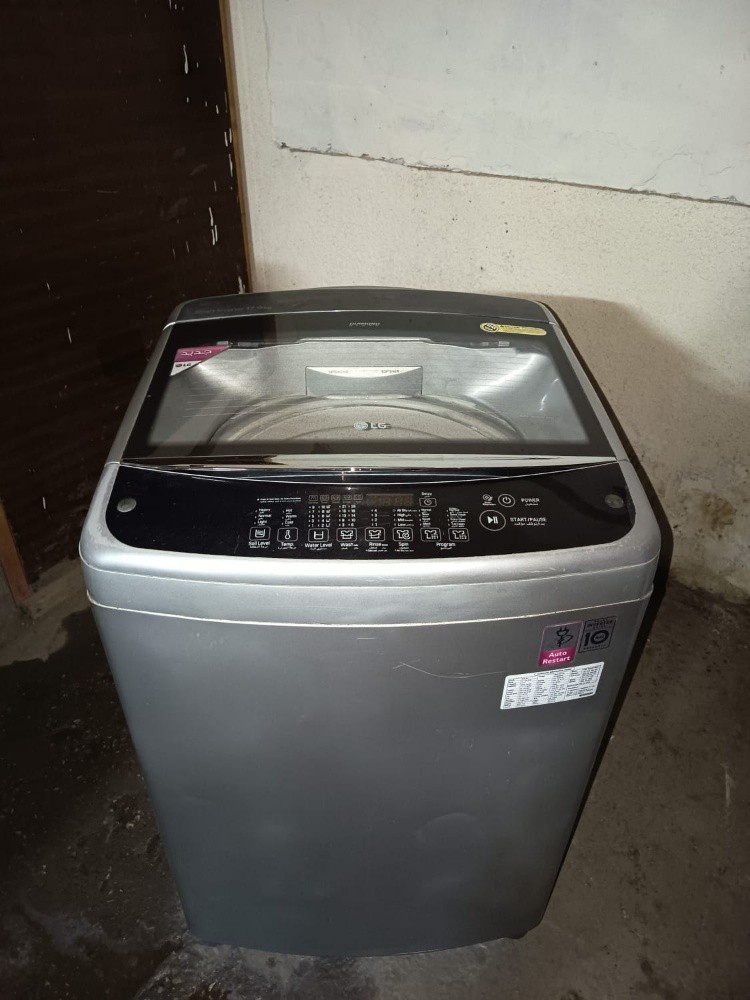 LG 17kg washing machine - 1