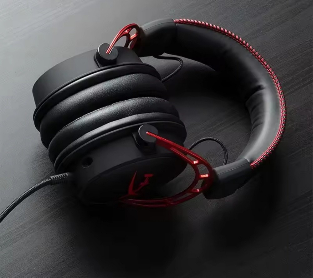 gift hyperX  headphone headset - 3