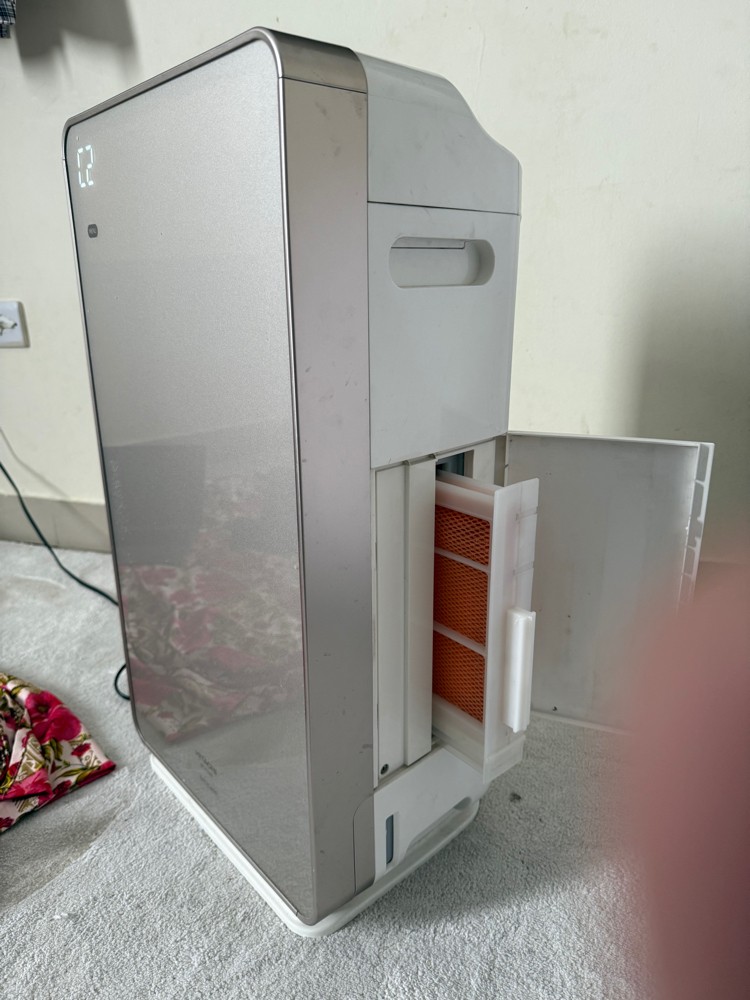 Hitachi Air purifier  - 6