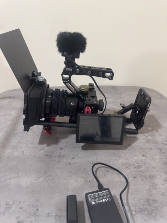 Sony CineRig - 2
