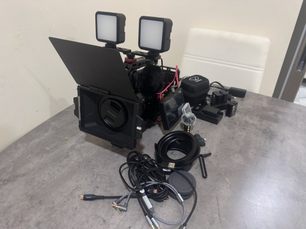 Sony CineRig - 3