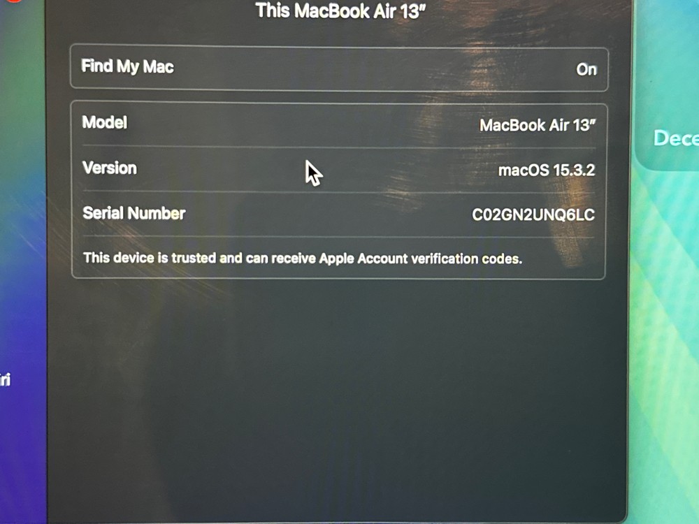 Macbook Air  - 4