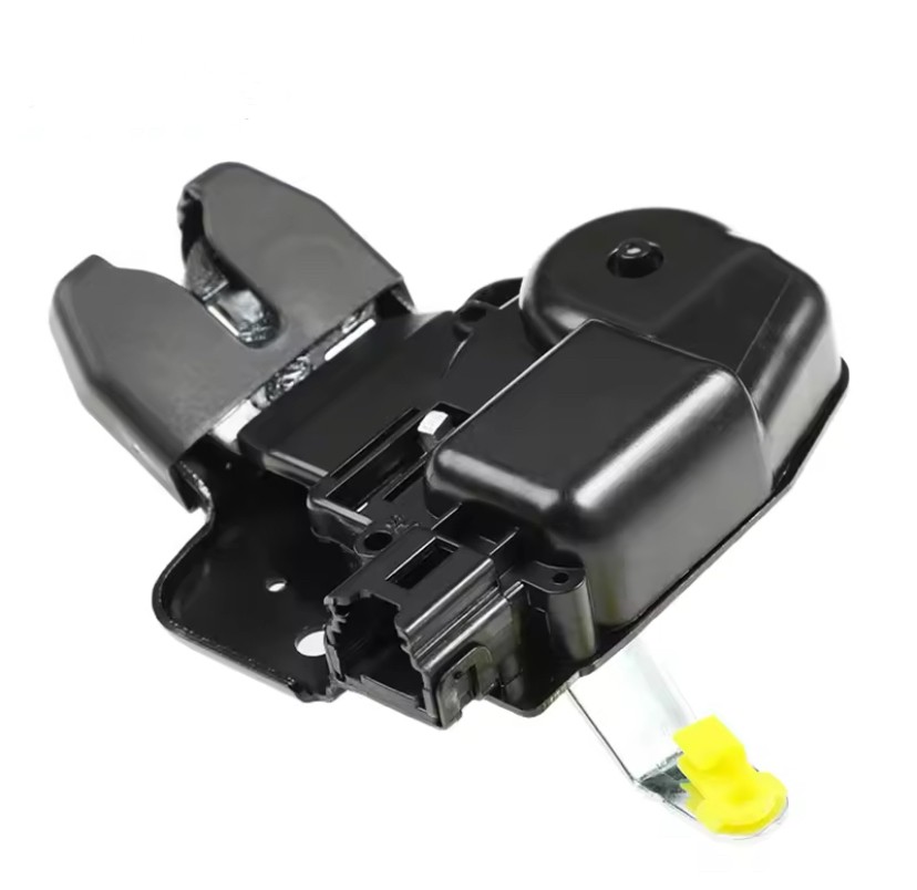 Nissan tidda trunk lock - 1
