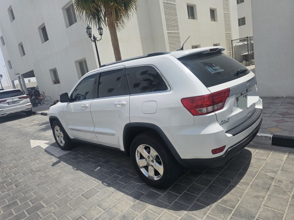For Sale: Jeep Grand Cherokee - 2