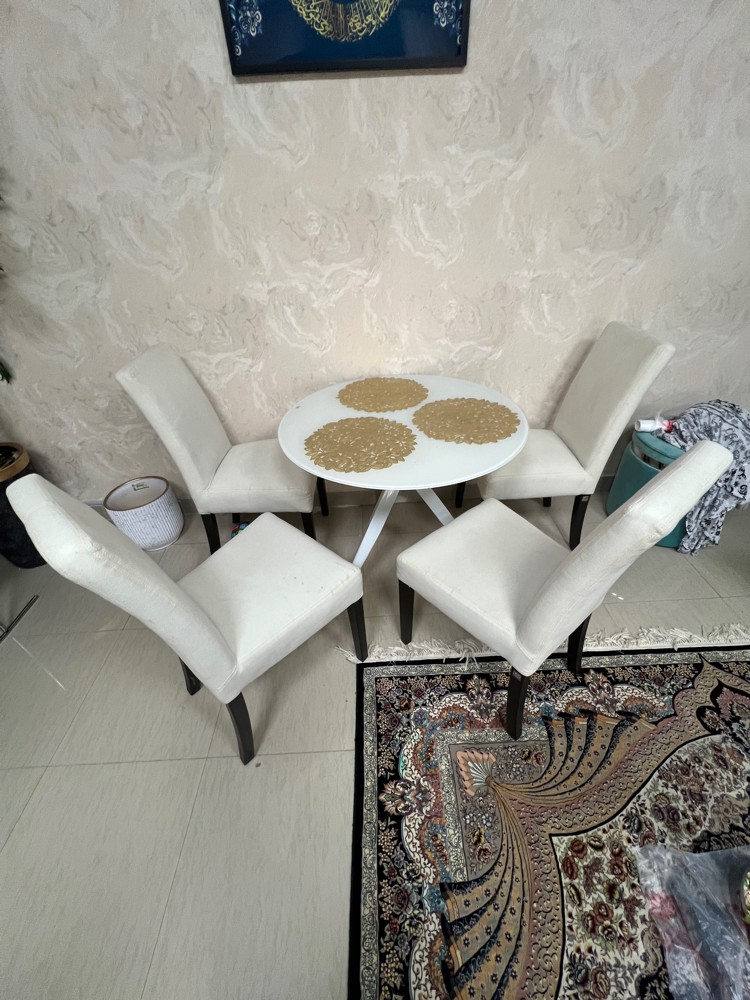 Small Dining Table with 4 chairs - 2