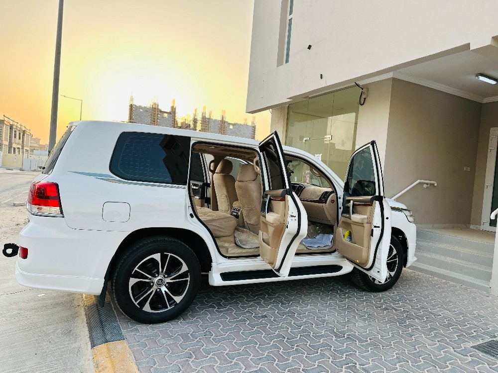 Land Cruiser VX-R - 11