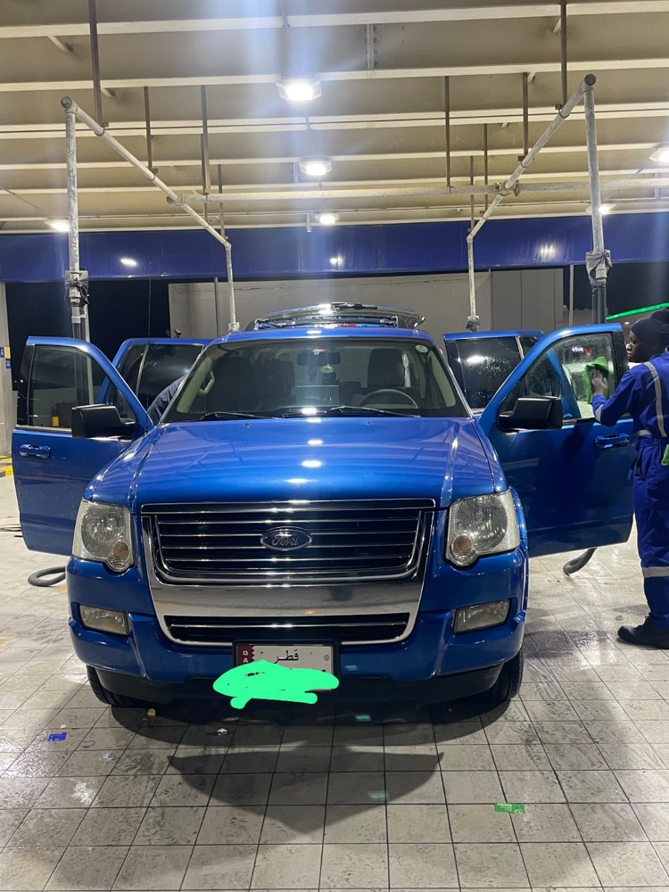 Ford Explorer 2010 - 1