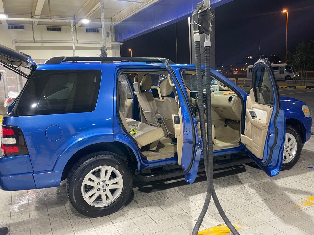 Ford Explorer 2010 - 3