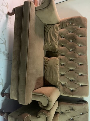 couch, price is negotiable - 4