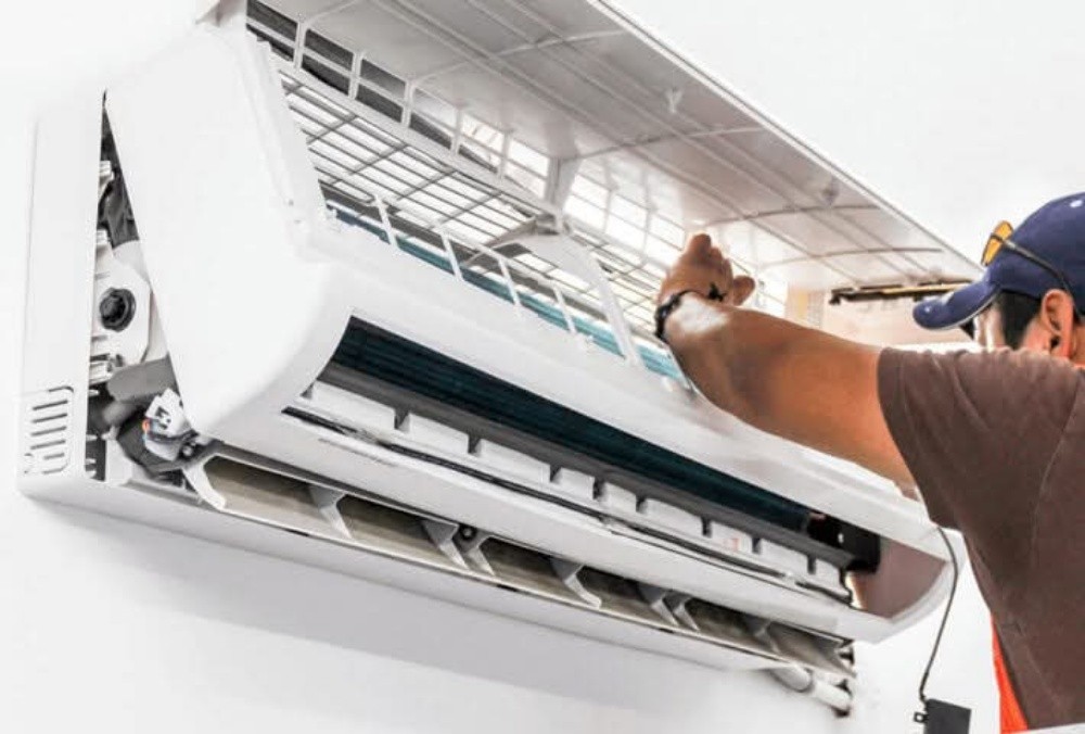 Air Conditioner Repair & Maintena - 11