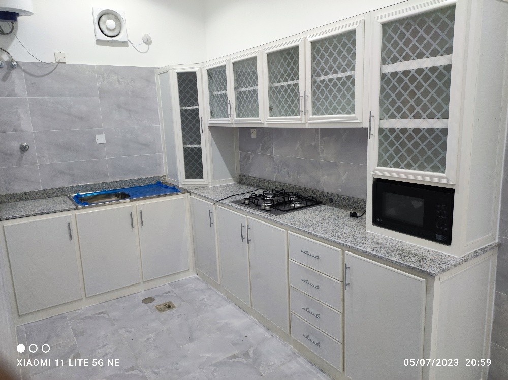 Almuniam glass and upvc - 15