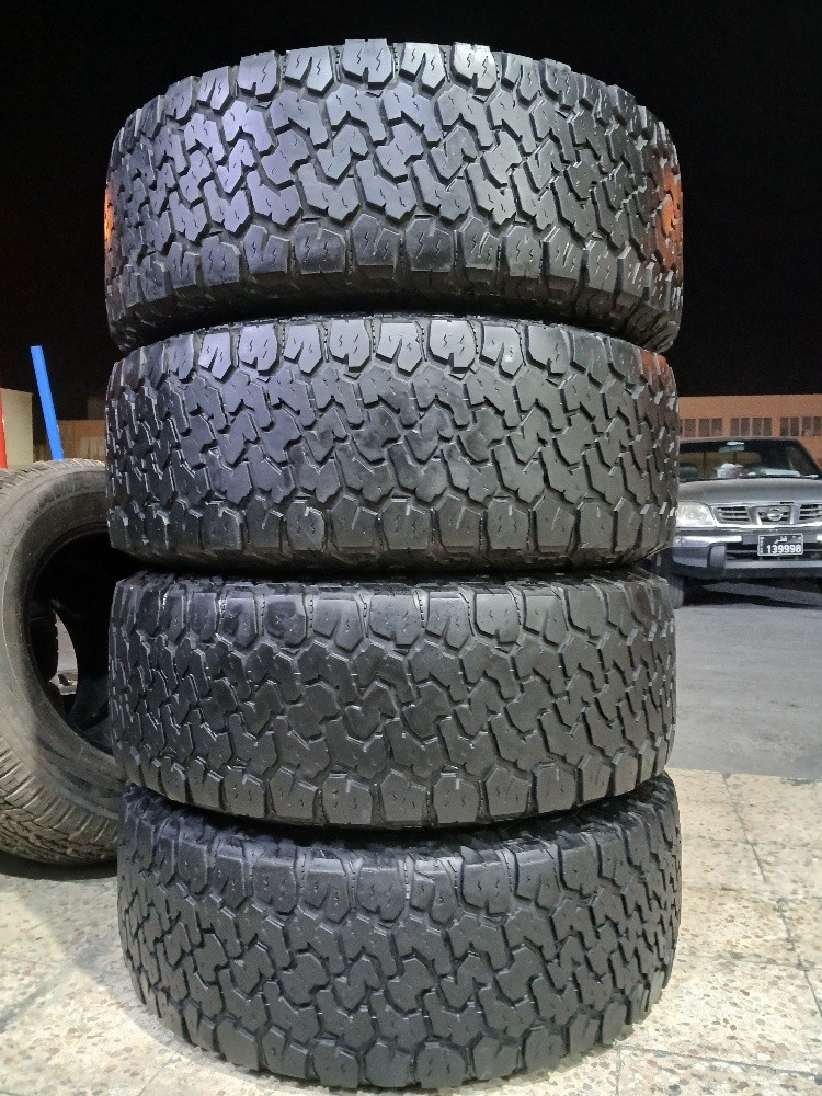 LT.285/70/R17.Blackbear Brand - 3