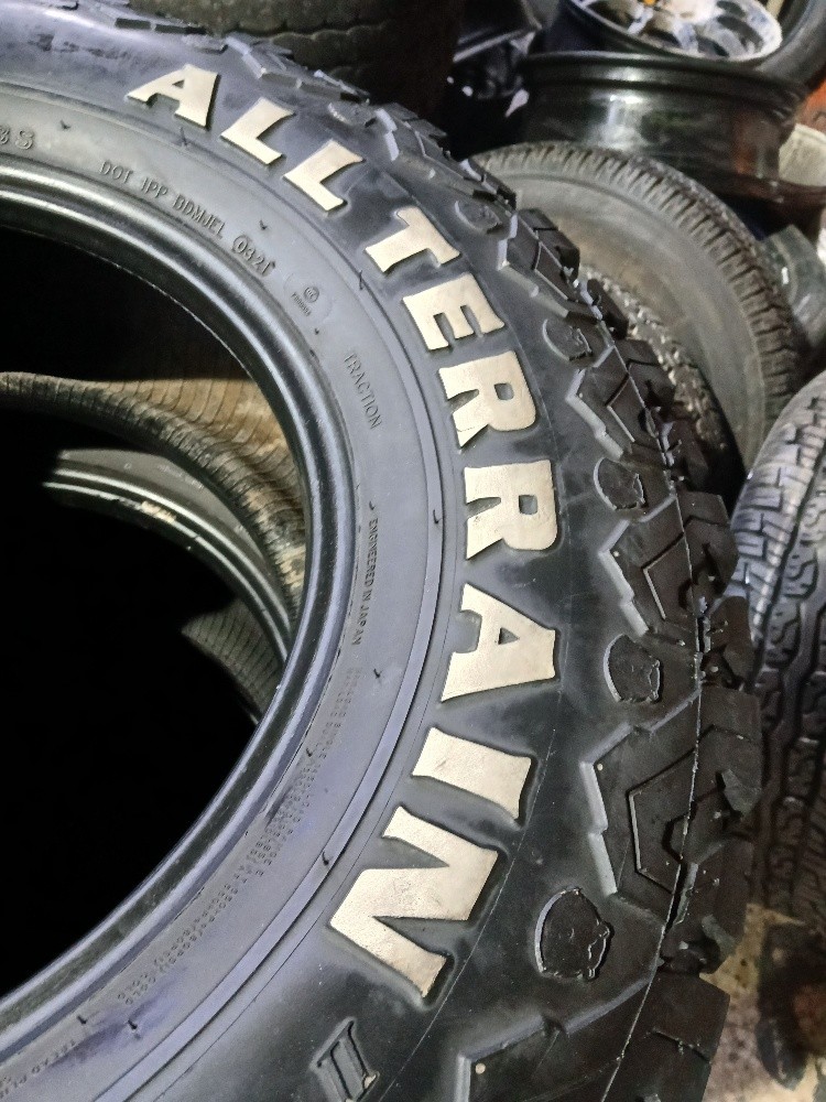 LT.285/70/R17.Blackbear Brand - 7