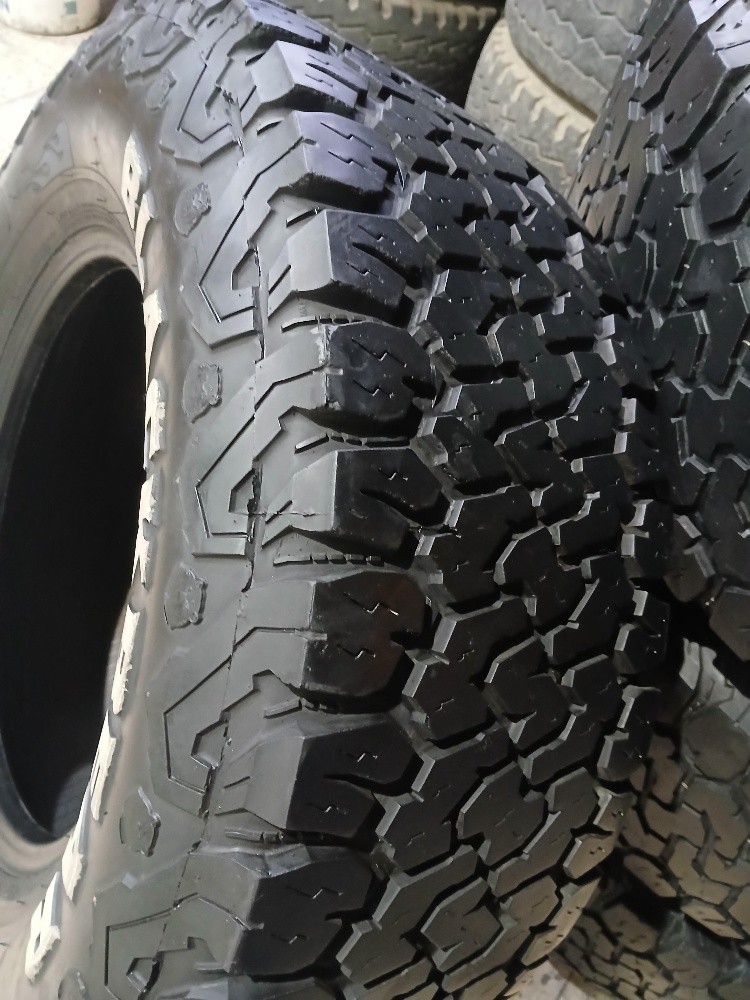 LT.285/70/R17.Blackbear Brand - 2