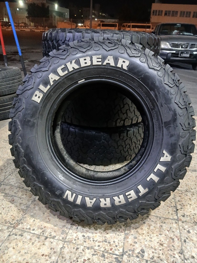 LT.285/70/R17.Blackbear Brand - 1
