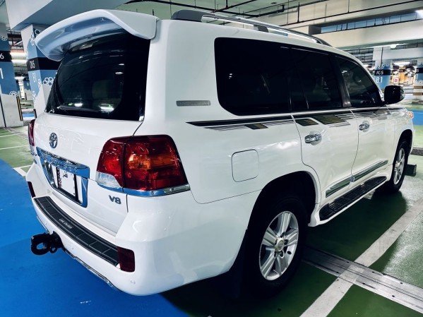 LAND CRUISER 2015 GXR V8 - 2