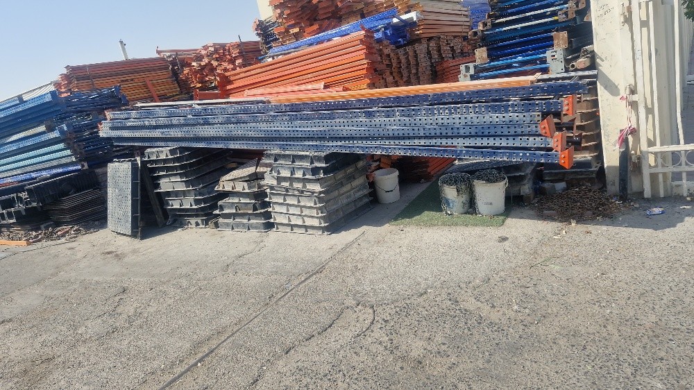 we are selling store Racks on kg - 2