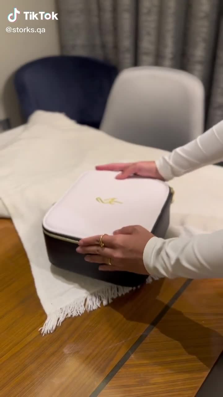makeup bag - 2