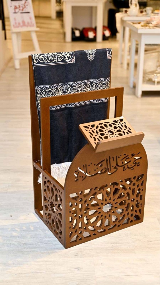 prayer rug - 1