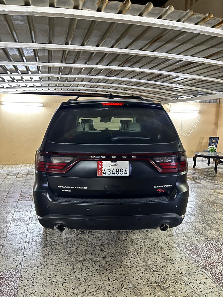 Dodge Durango Full Specs Clean, home-use car 194,000 km Screen Camera Sensors Distinctive color 7 seats Remote start Accident-free Contact 66970580 - 8