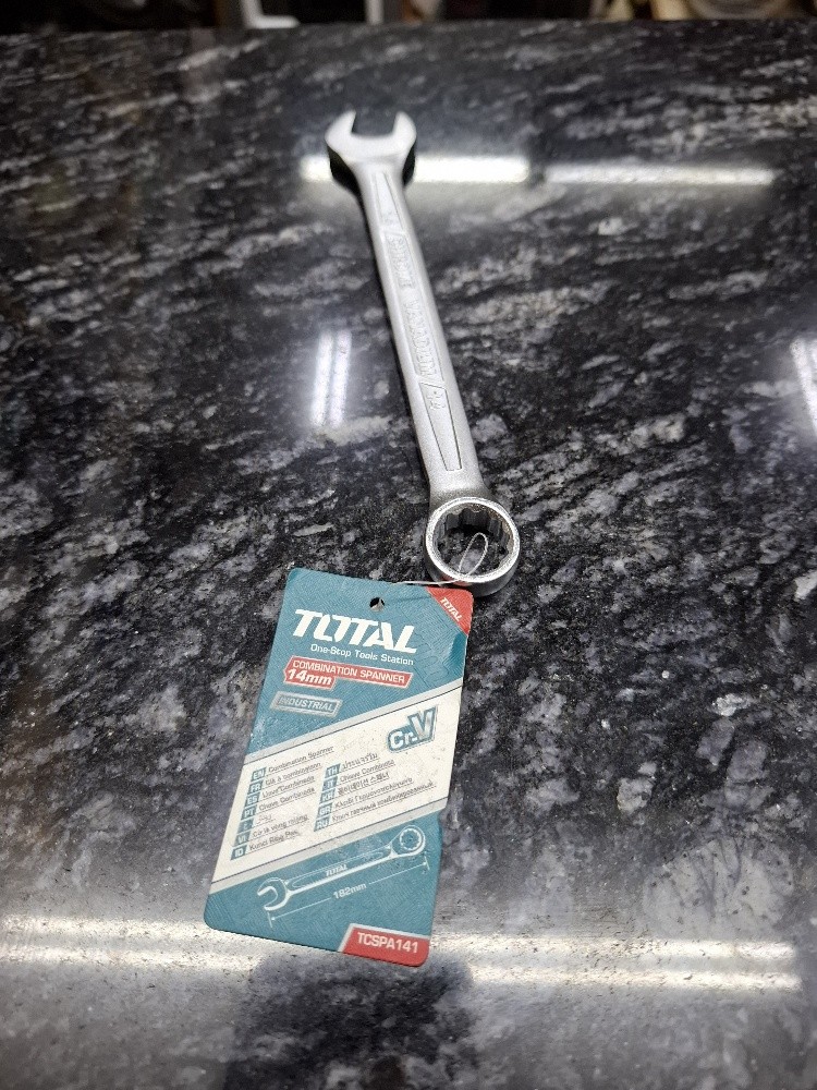 TOTAL POWER TOOLS - 6