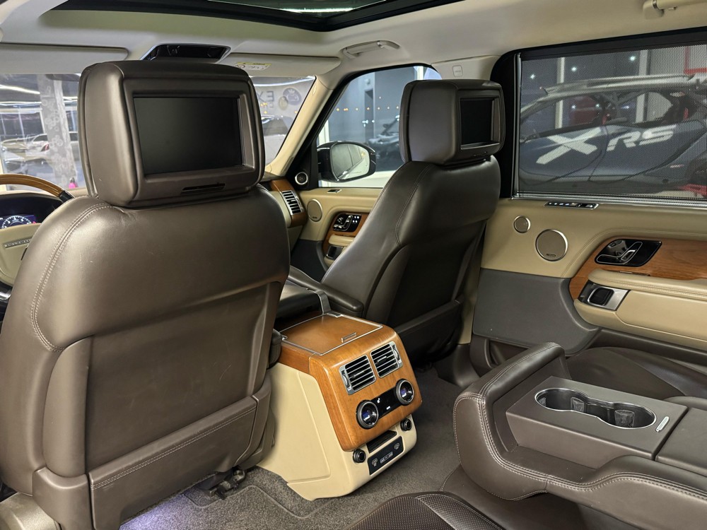 Range Rover Vogue L 2019  - 11