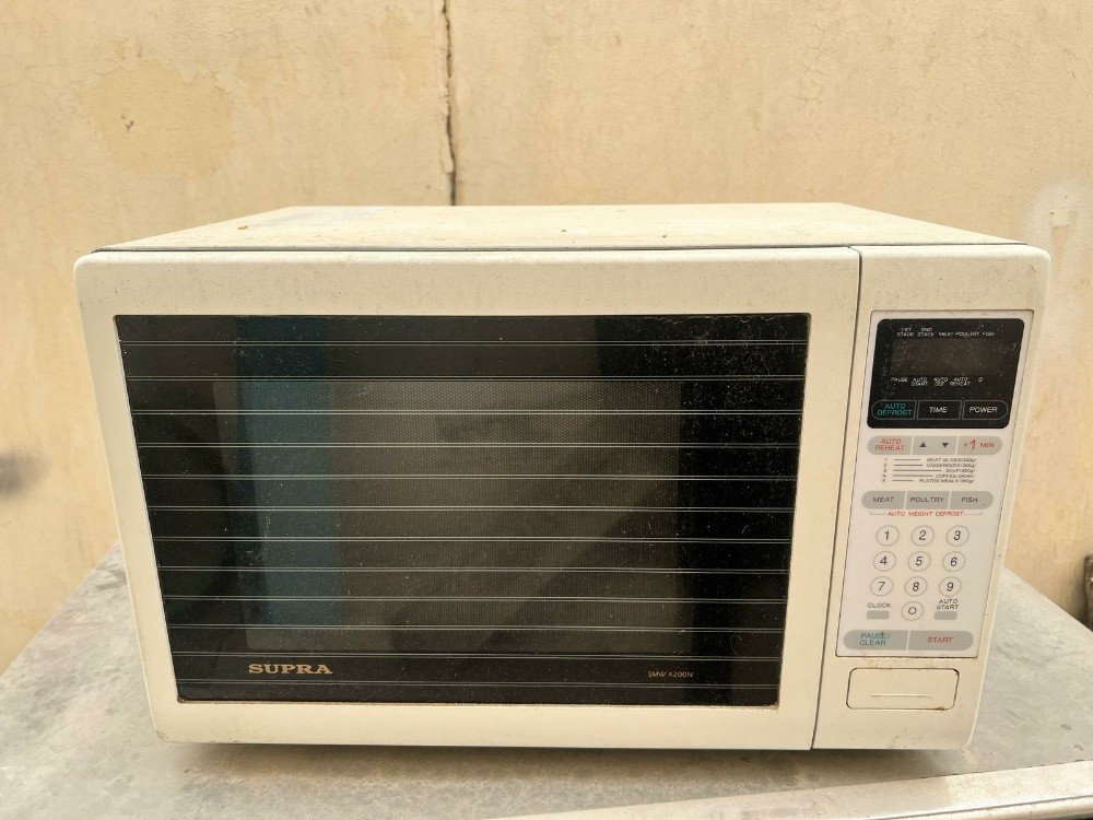 Microwave Owen + Cooking Range - 1