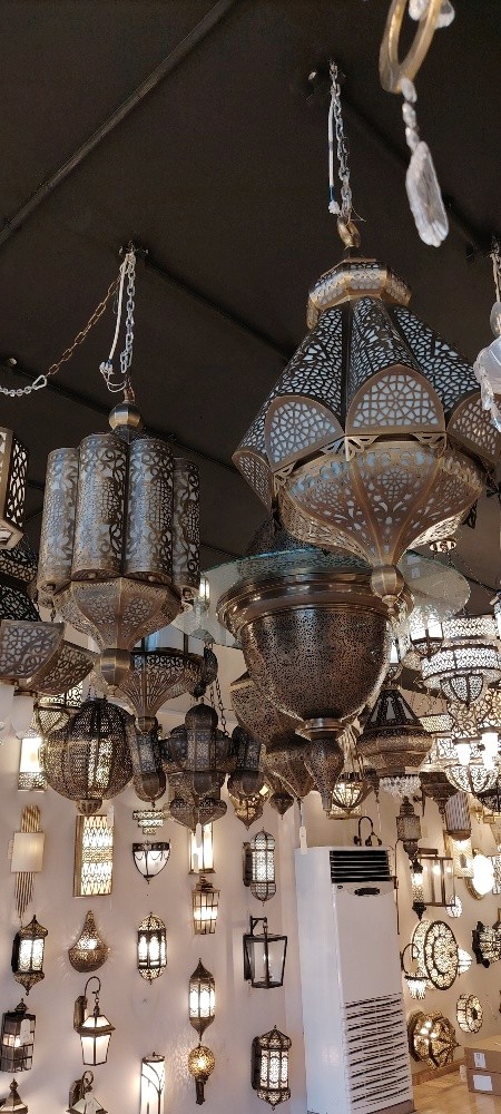 ثريات نحاسية ذات جودة عالية - 4