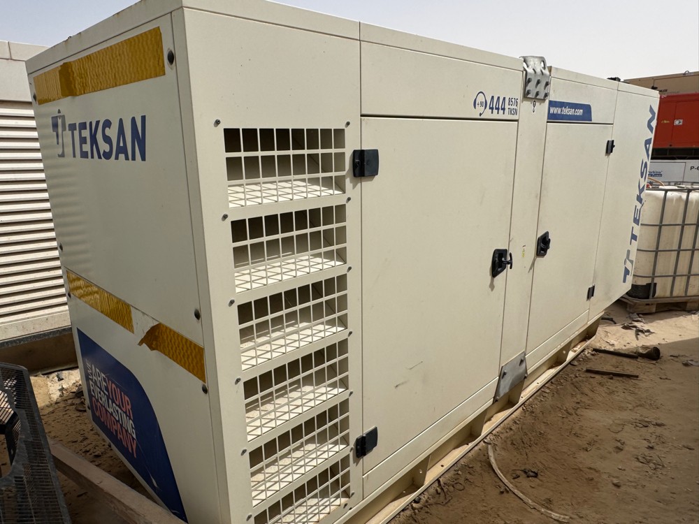 generator 315 kva  - 1