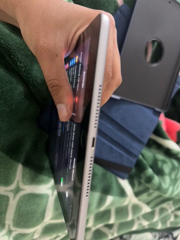 ipad 6th generation  - 3