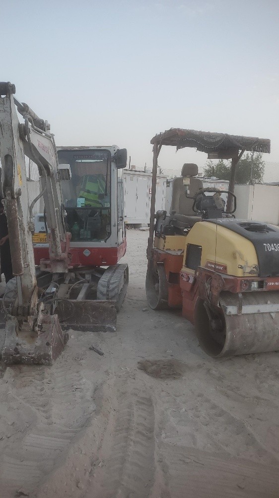 mini excavator - 2