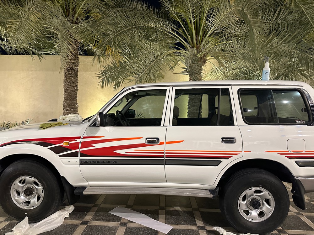 لاندكروزر خطوط - 5