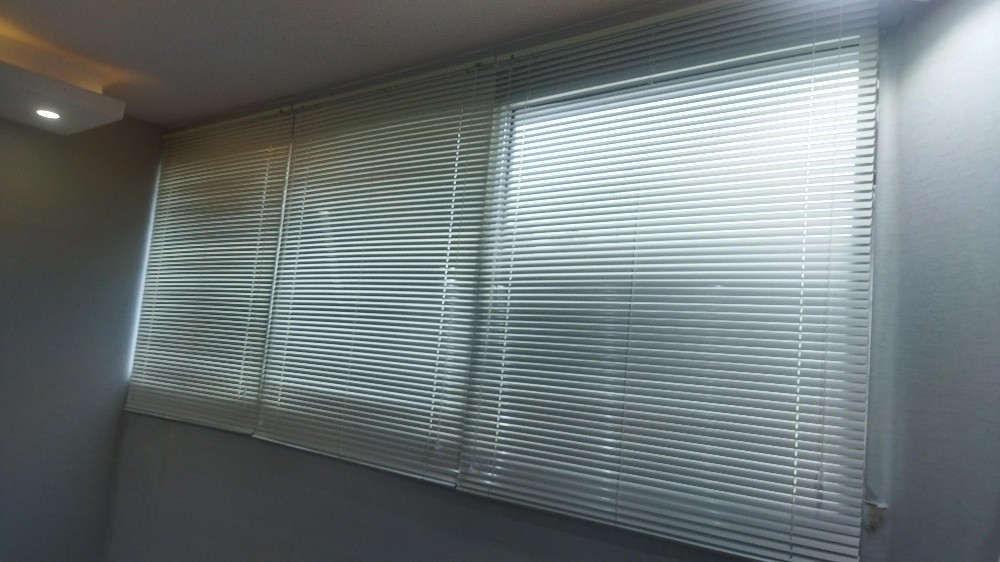 Rollers Blain Curtains - 15