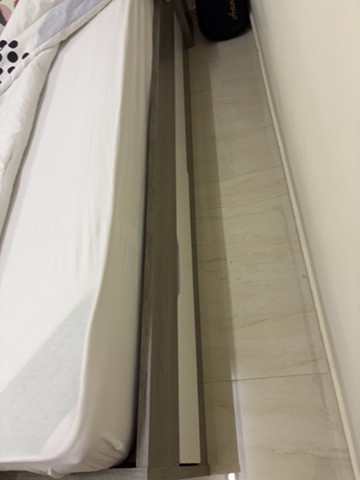 single barely used bed - 3