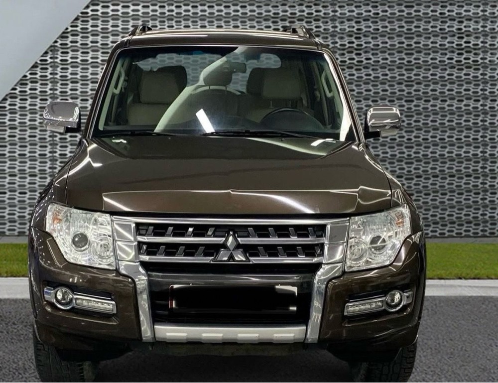 Mitsubishi pajero 2020 - 8