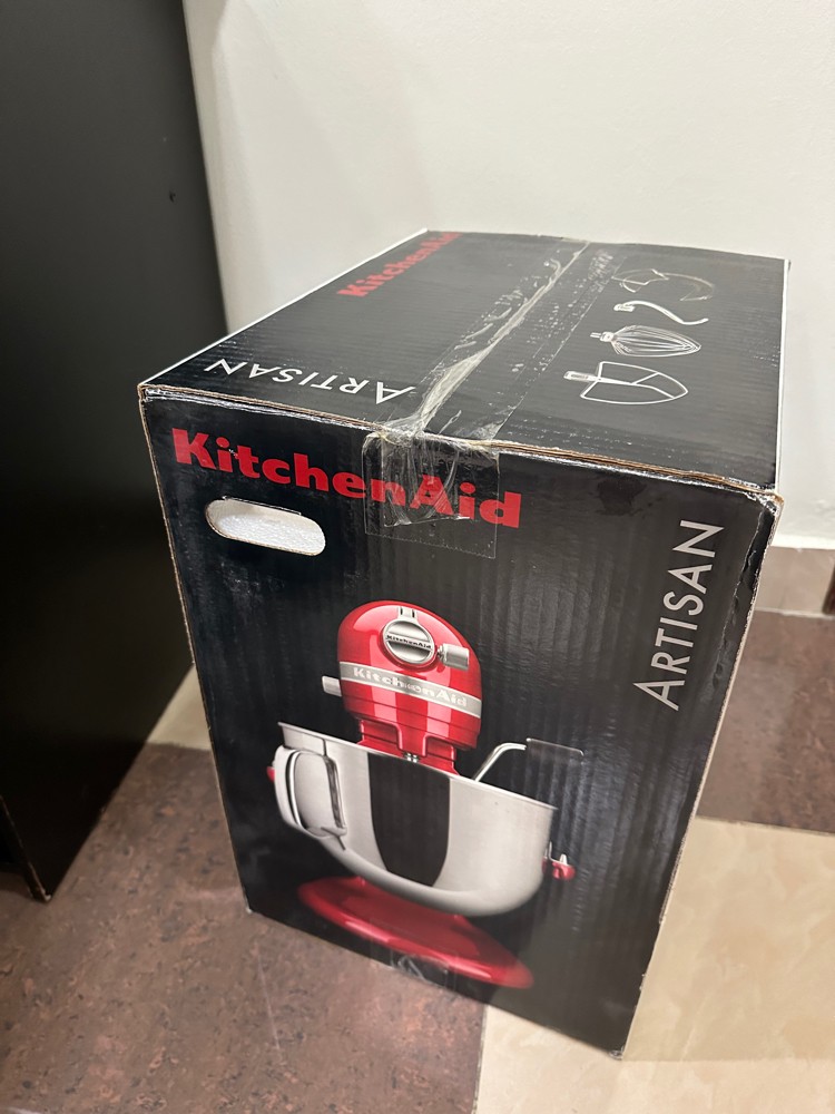 Kitchen Aid Mixer Artisan - 4
