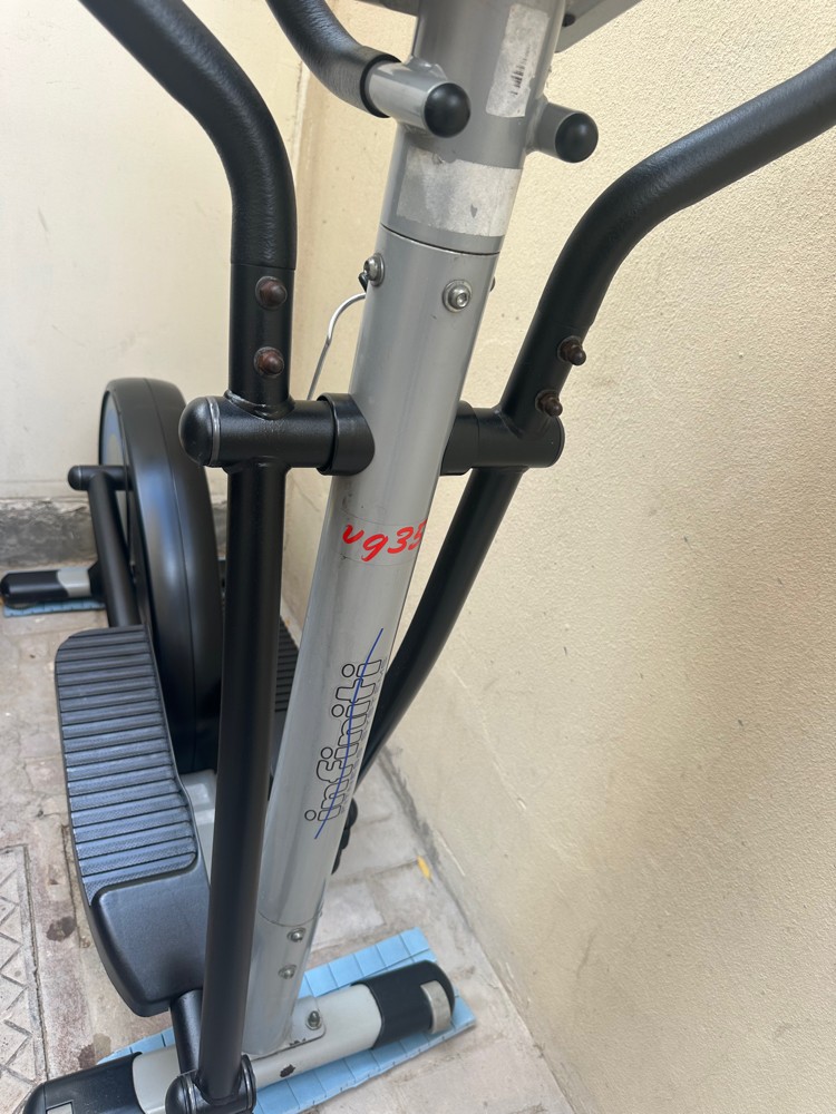 Elliptical Cross Trainer - 9