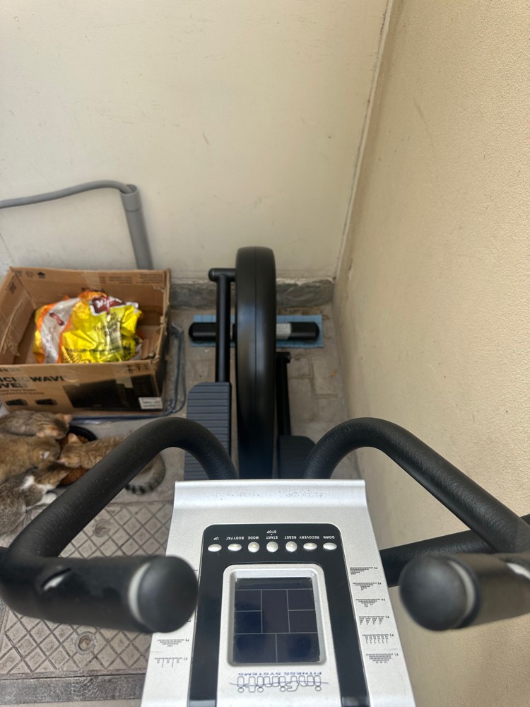 Elliptical Cross Trainer - 6