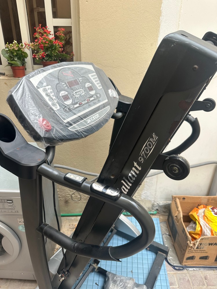 Elliptical Cross Trainer - 12