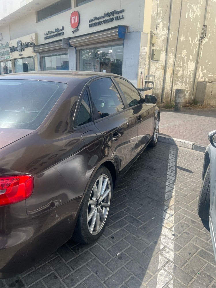 اودي ايه 4 - 8