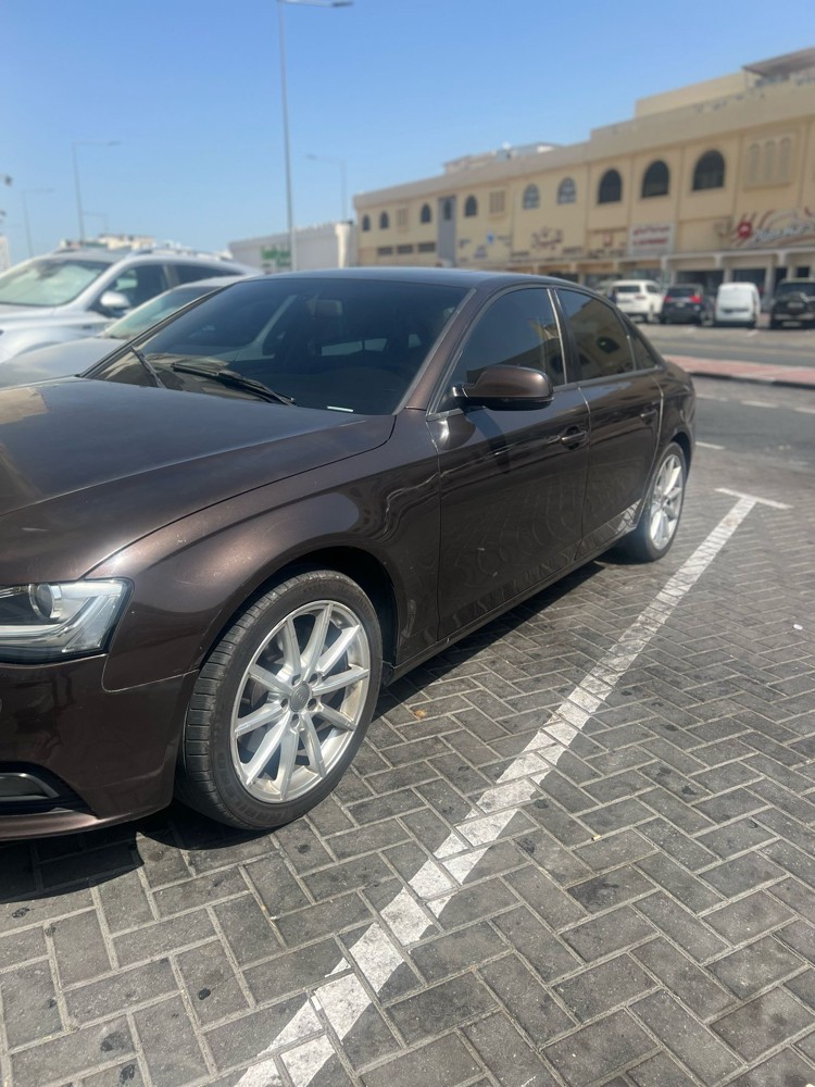 اودي ايه 4 - 3