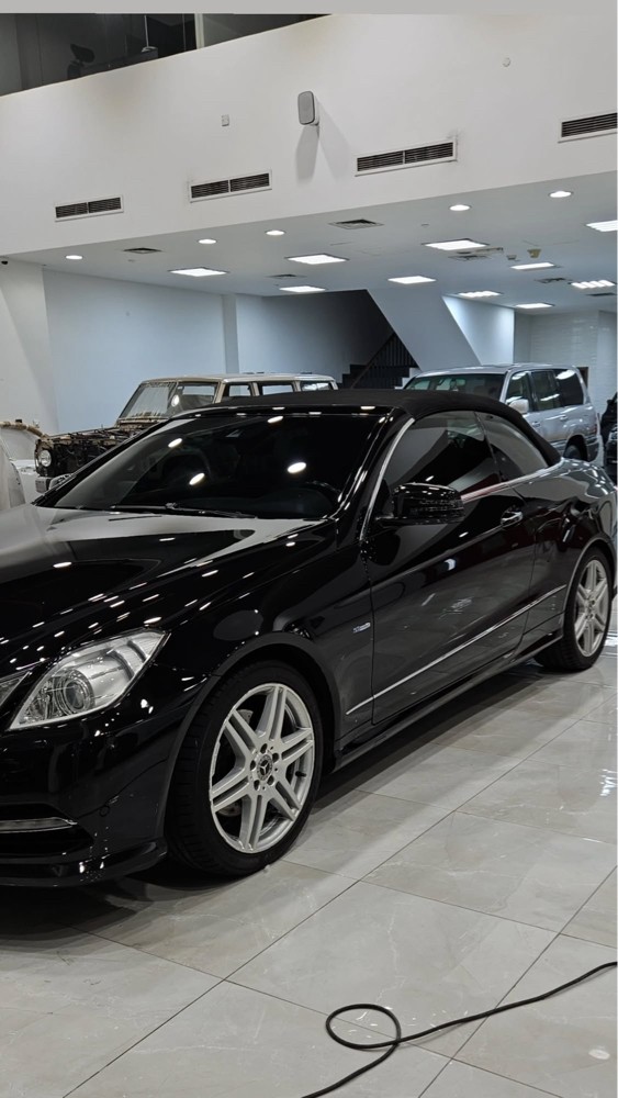 Mercedes AMG E250 CONVERTIBLE - 4
