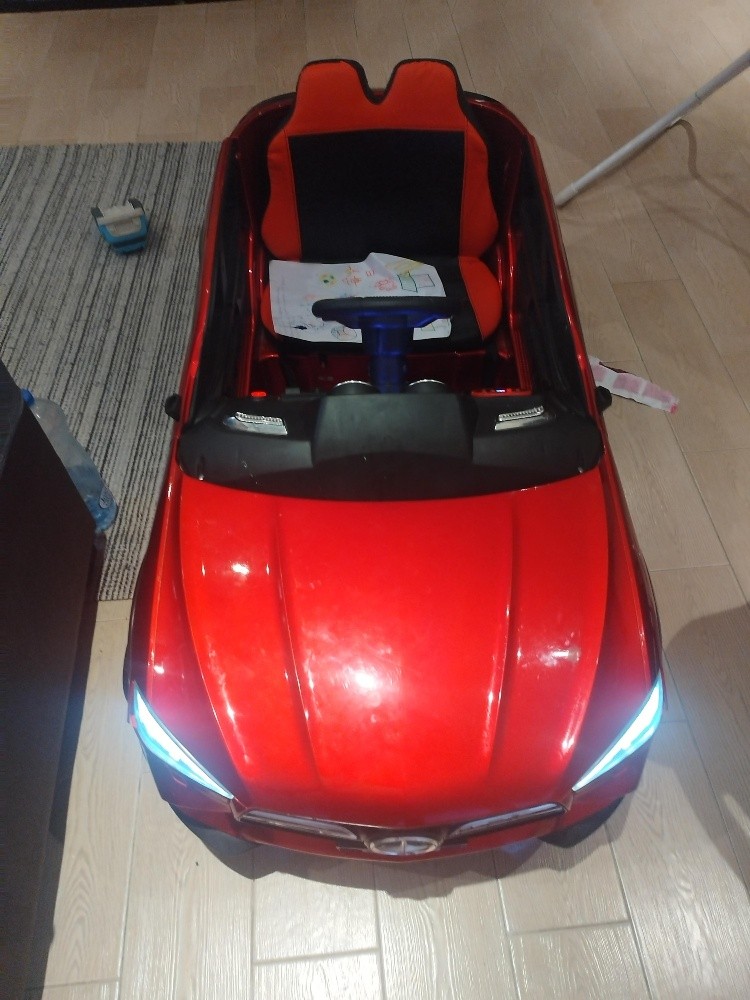 Children's Car for SALE - 2