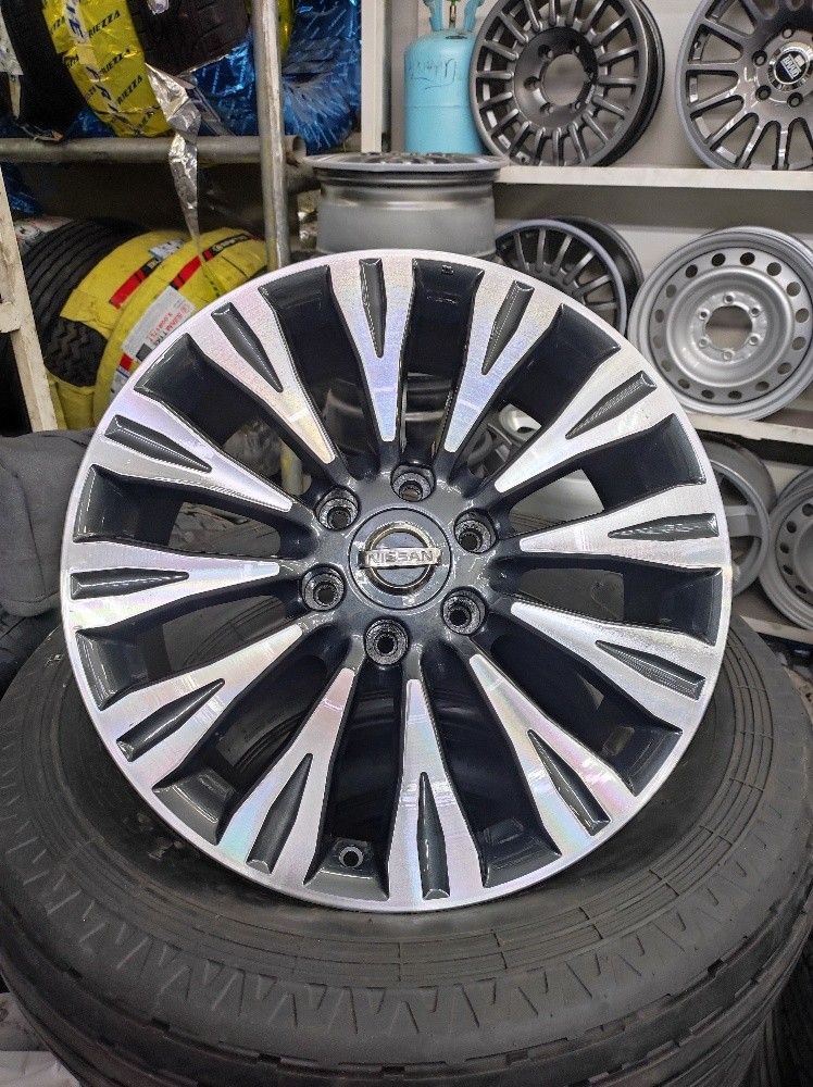 PLATINAM RIMS ORIGINAL FOR NISSAN - 3