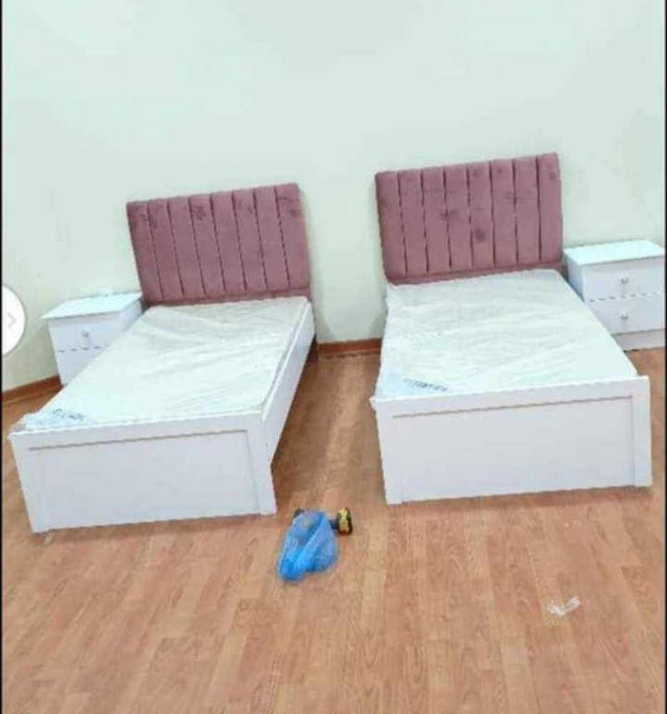 bed frame with Gumash - 2